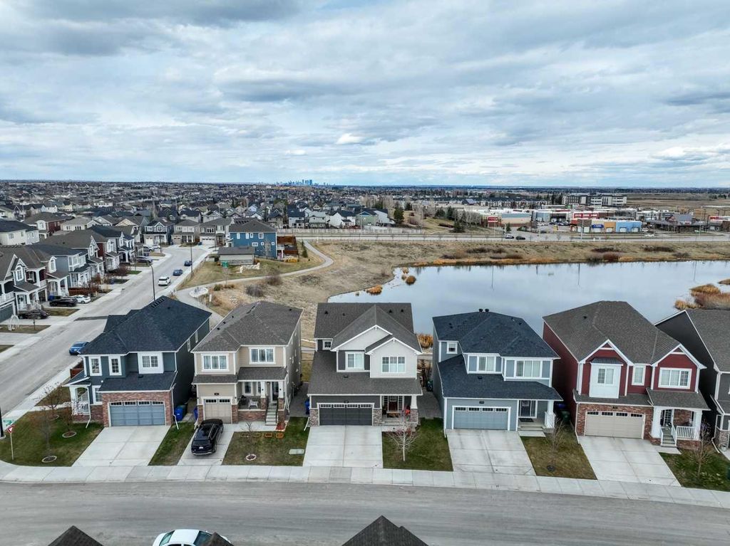 Photo of 280 Yorkville Manor SW, Calgary, AB T2X 4J6 (MLS # A2302516)