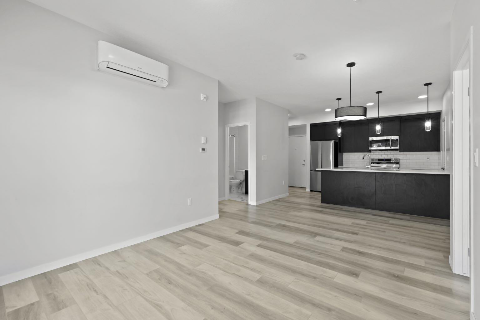 220 Seton Grove SE 2307