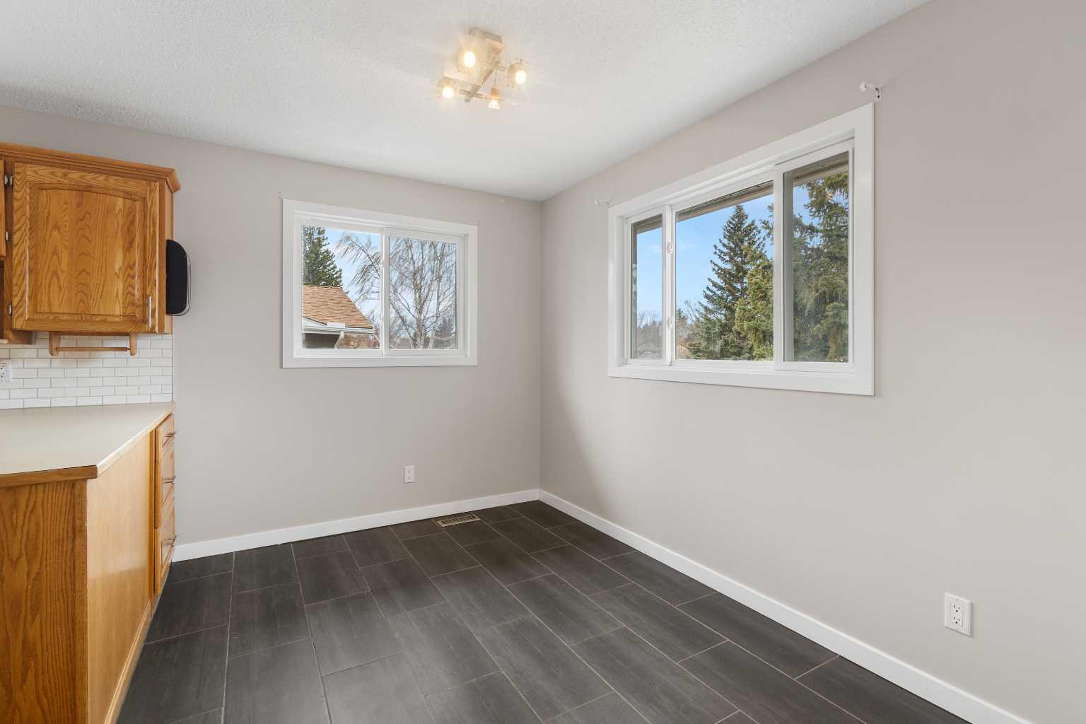 7604 Hunterfield Road NW