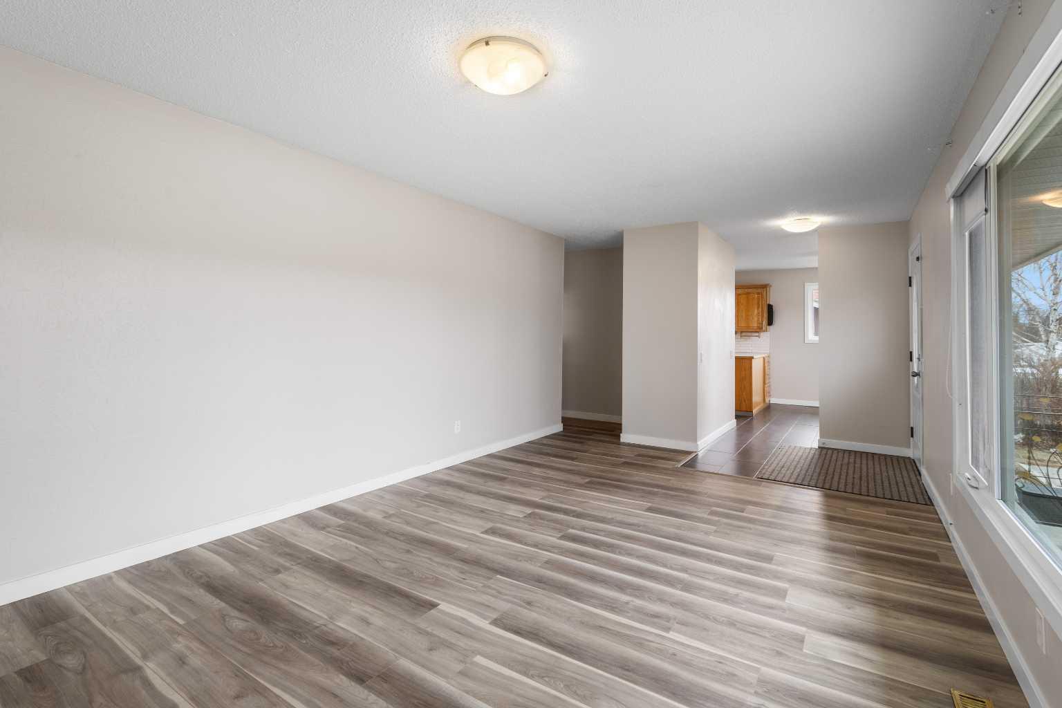 7604 Hunterfield Road NW