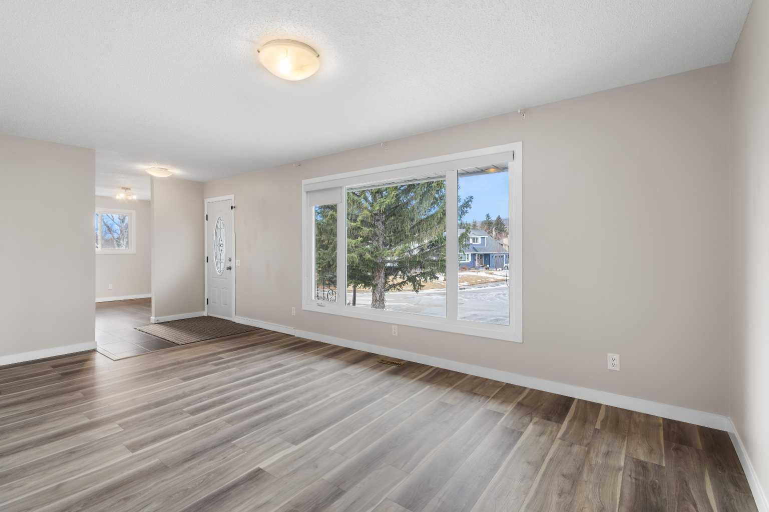 7604 Hunterfield Road NW