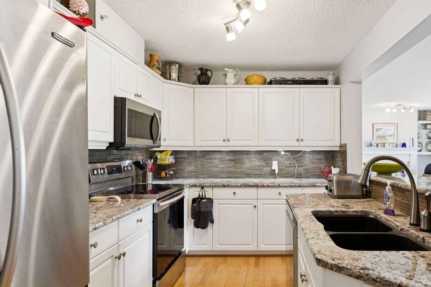 2144 Paliswood Road SW 306