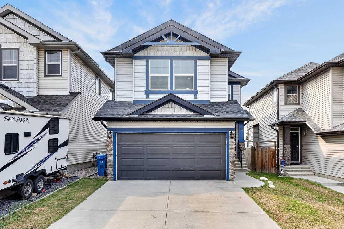 377 Panora Way NW