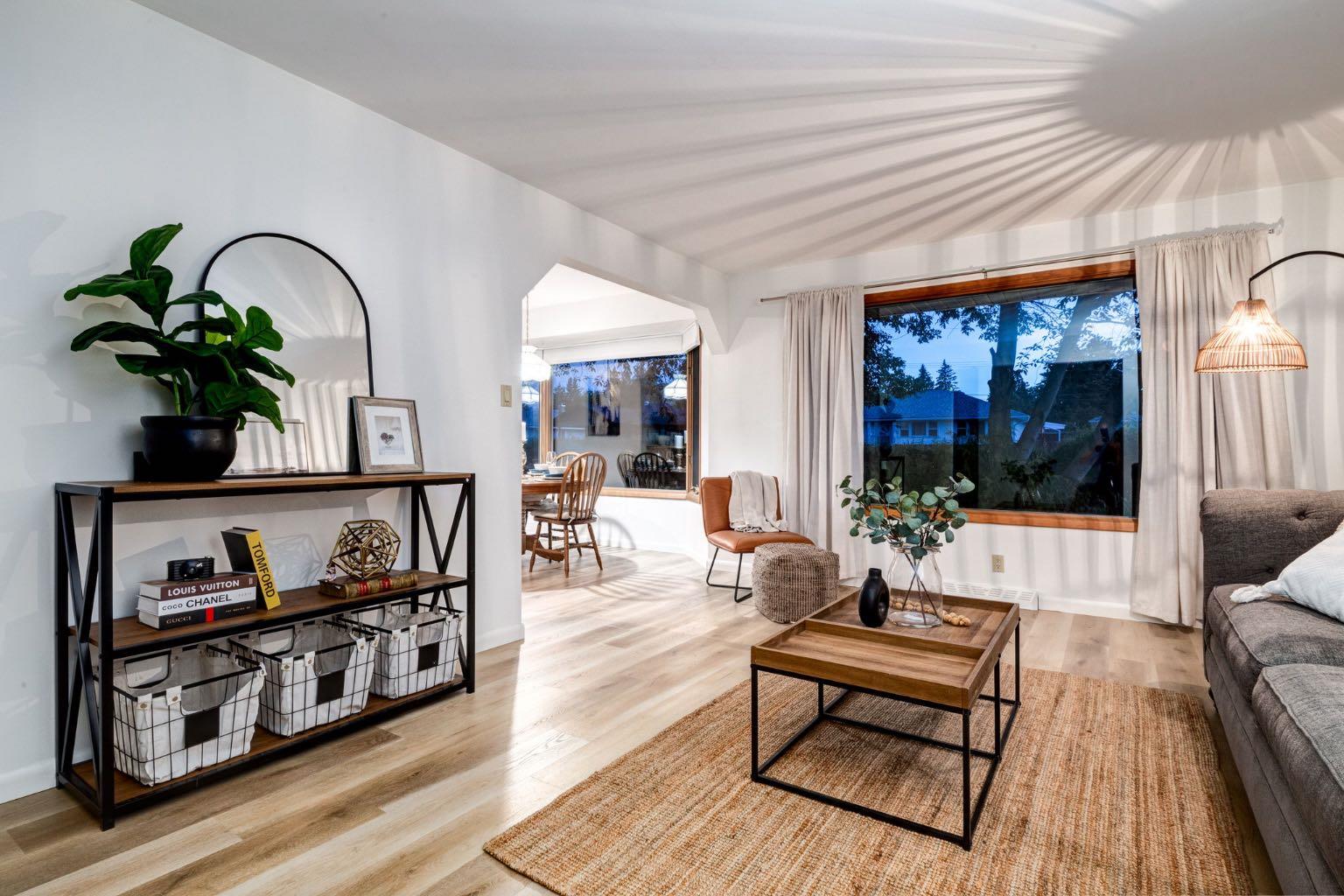 6016 Thornburn Drive NW