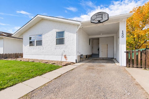 Photo of 150 N 250 W, Raymond, AB T0K 2S0 (MLS # A2346988)