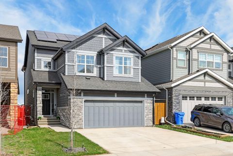 Photo of 19 Legacy Reach View SE, Calgary, AB T2X 4T6 (MLS # A2314391)