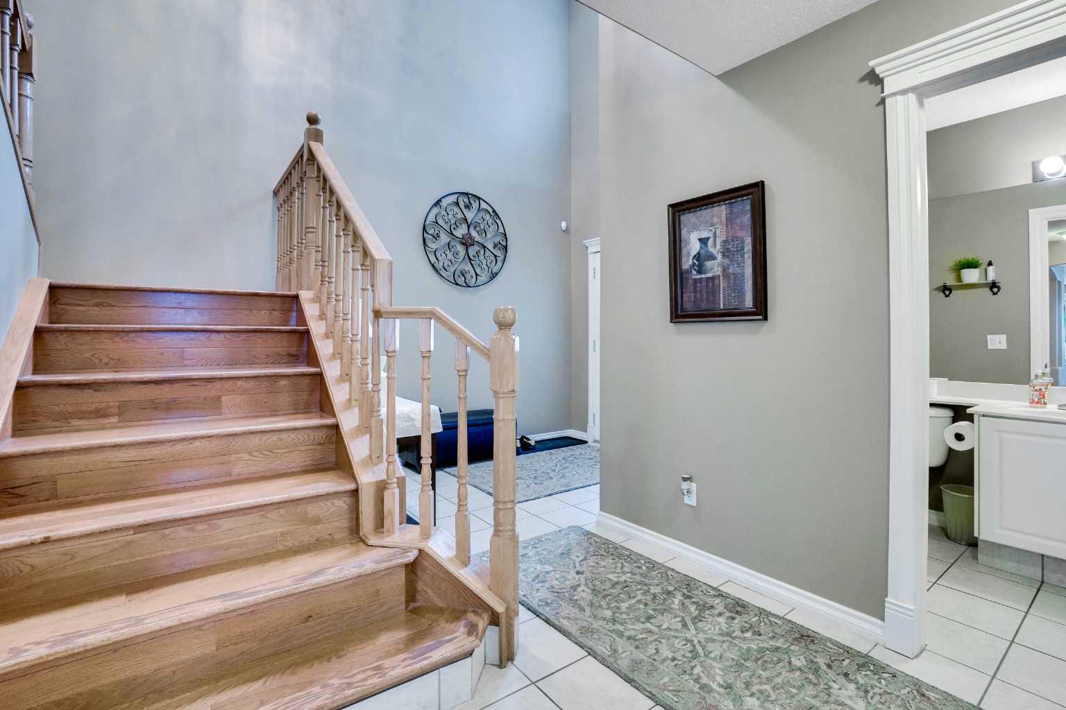 49 Tuscany Meadows Common NW