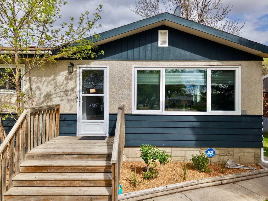 Photo of 8515 97 Street, Peace River, AB T8S 1G4 (MLS # A2312783)