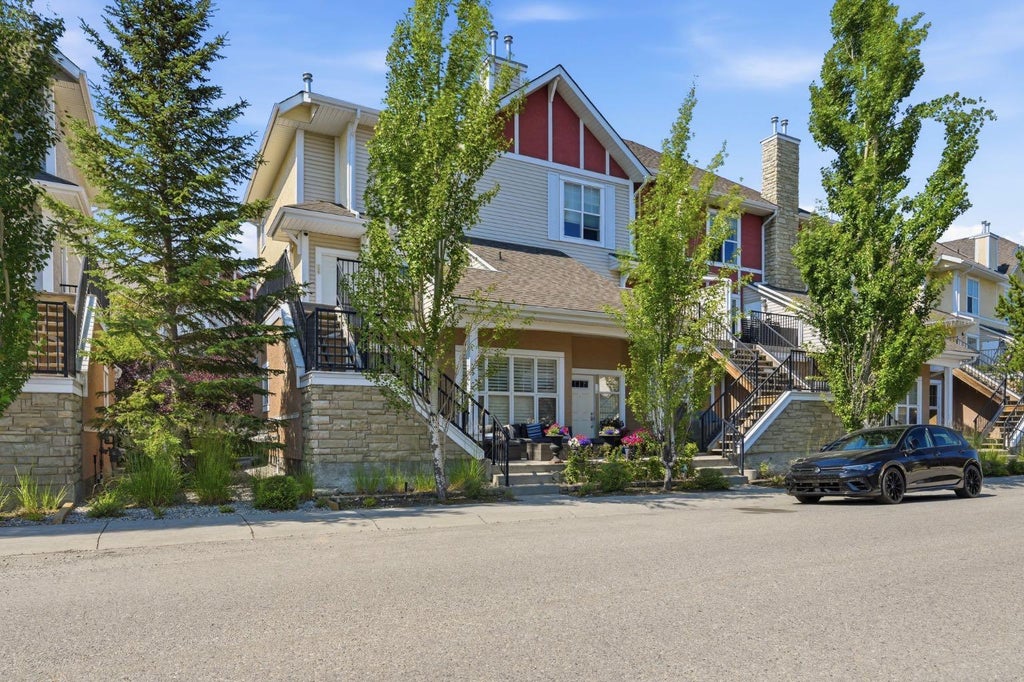 Photo of 128 West Springs Road SW, Calgary, AB T3H 5W2 (MLS # A2355097)