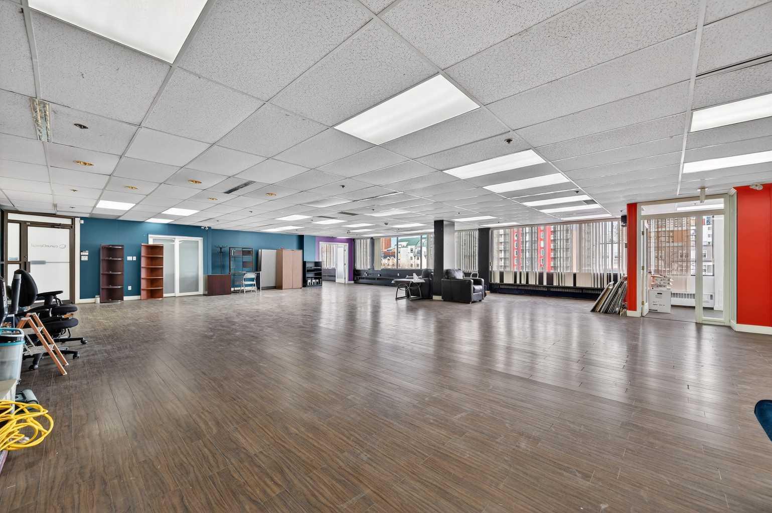 1109 17 Avenue SW 303