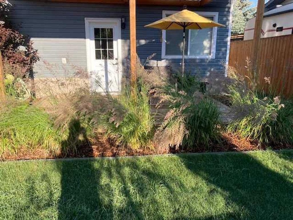 Photo of 9 Mountain Place, Okotoks, AB T1S 1G7 (MLS # A2282183)