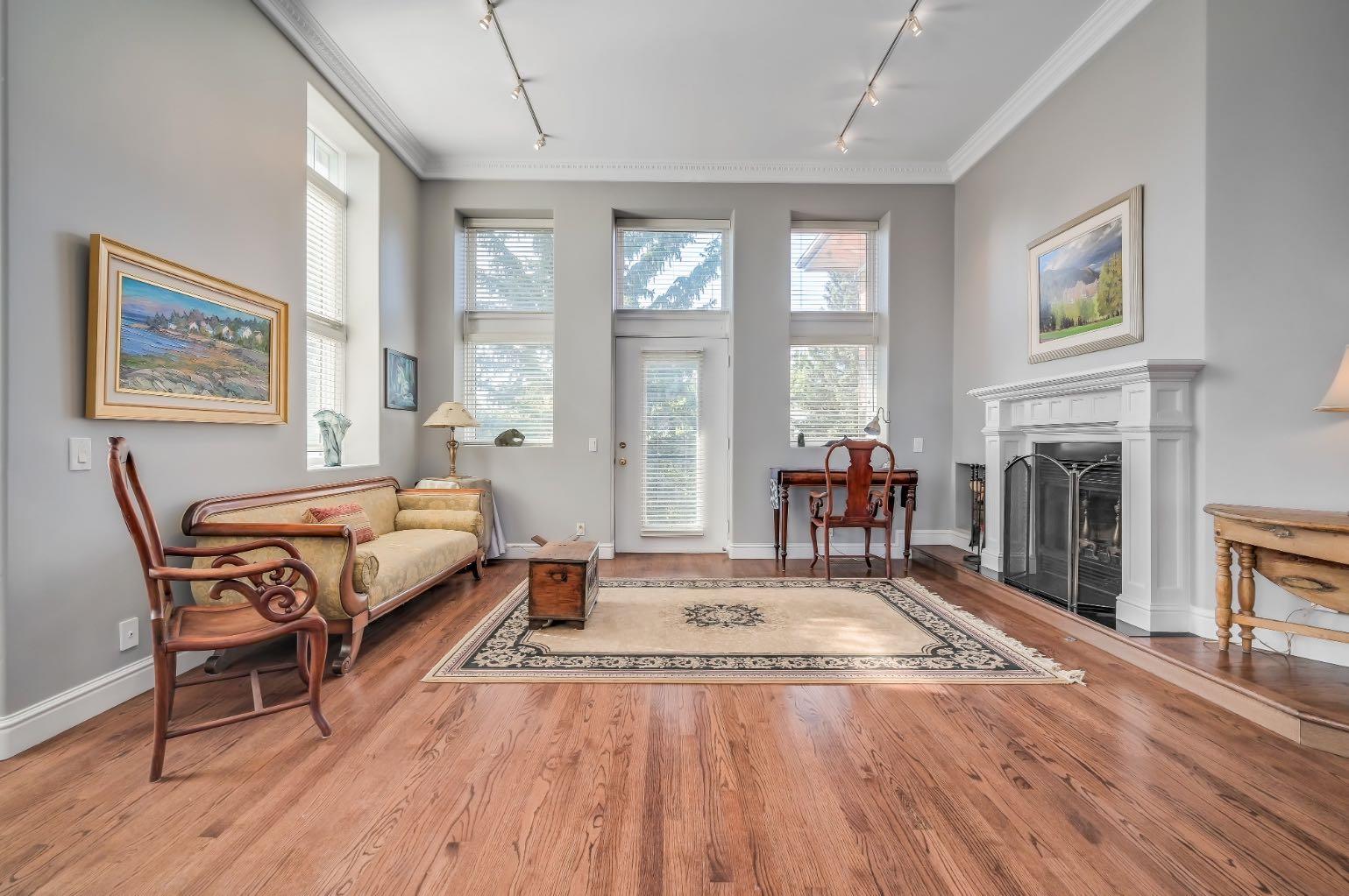 3650 2 Street SW 202