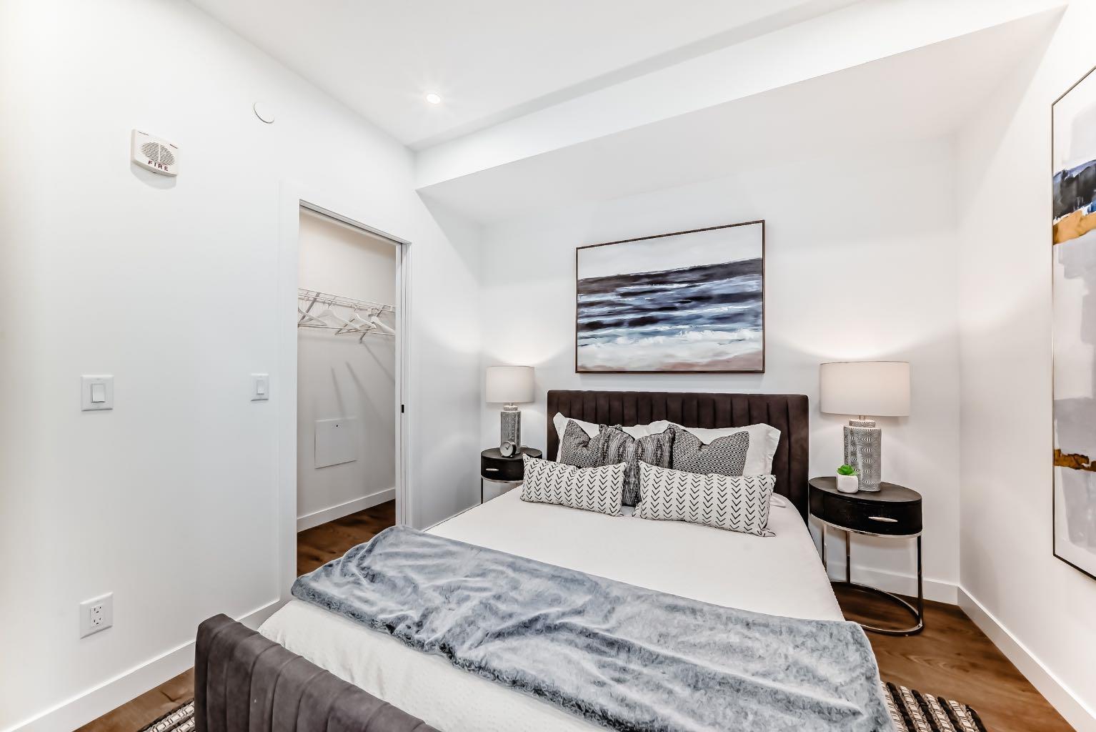 110 18A Street NW 236