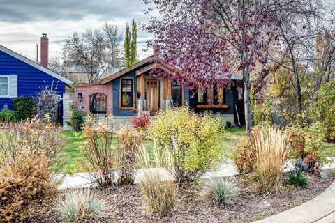 Photo of 3035 4 Street SW, Calgary, AB T2S 1X9 (MLS # A2353786)