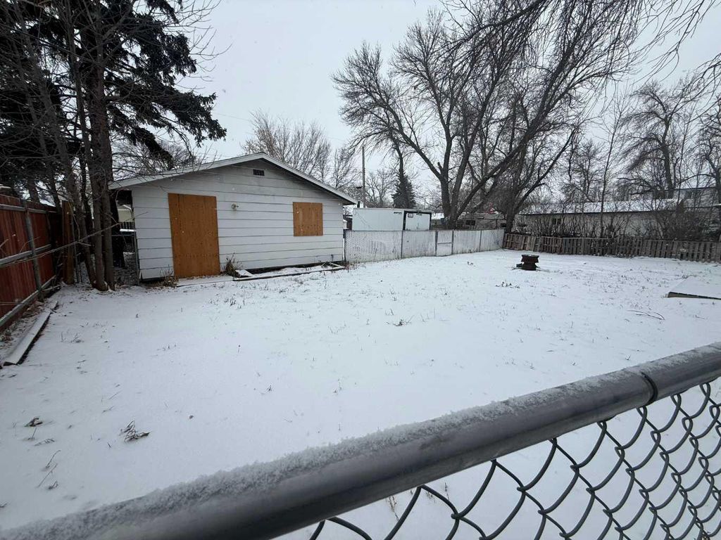 Photo of 216 centre St, Brooks, AB T1R 0R9 (MLS # A2275871)