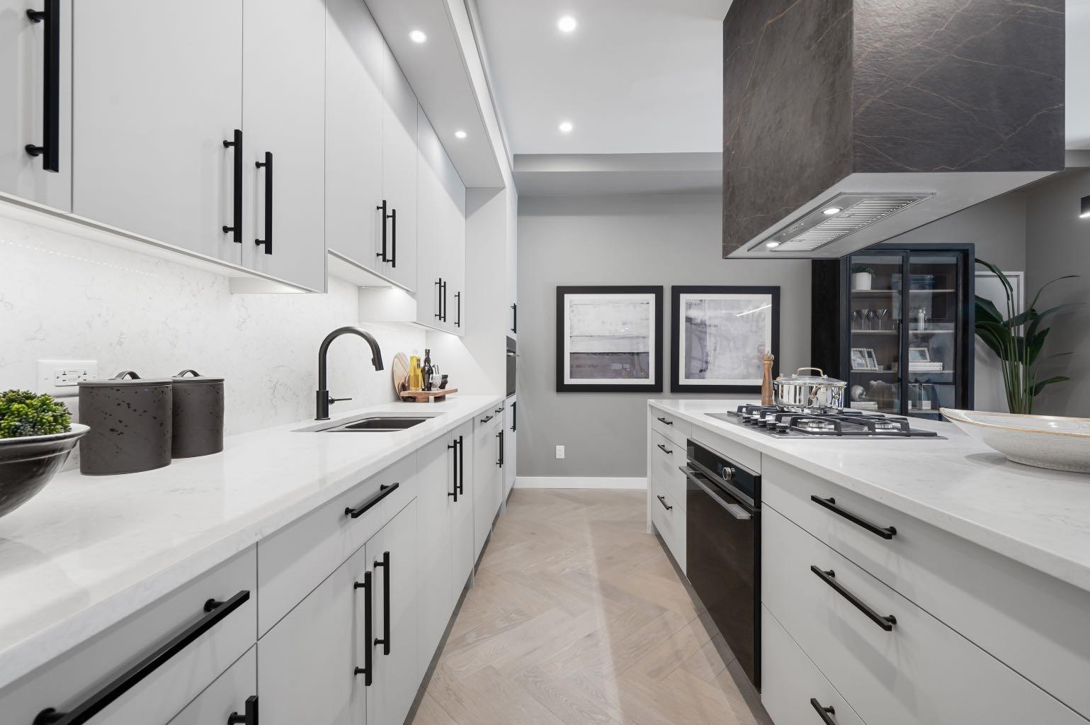 835 78 Street SW 206