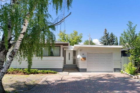 Photo of 87 Hillgrove Drive SW, Calgary, AB T2V 3L8 (MLS # A2353315)