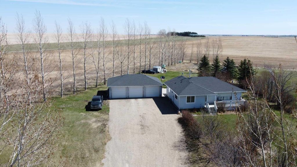 Photo of 242039 Range Road 261, Rural Wheatland County, AB T1P 0X1 (MLS # A2309315)