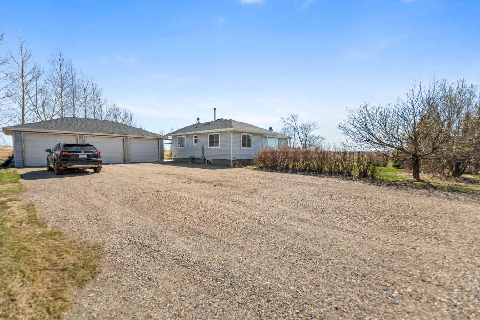 242039 Range Road 261