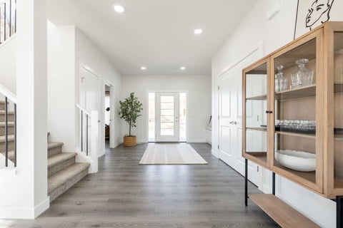 Photo of 9 Quartz Gate, Balzac, AB T4B 5W7 (MLS # A2346237)