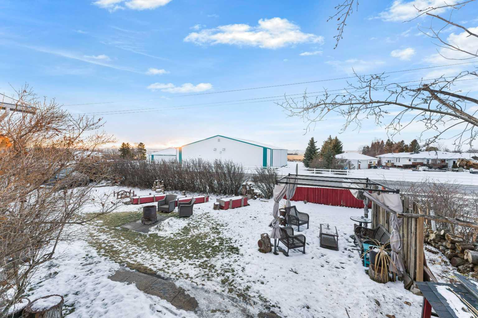 320075 Range Road 240 1-4