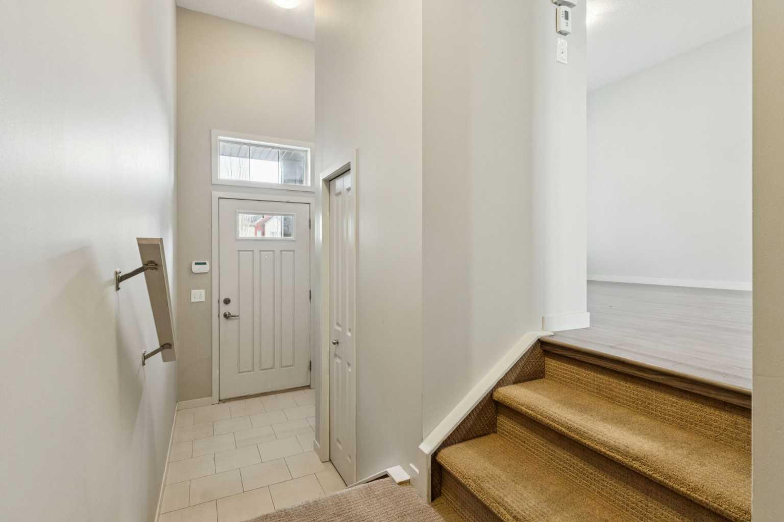 105 Copperpond Row SE