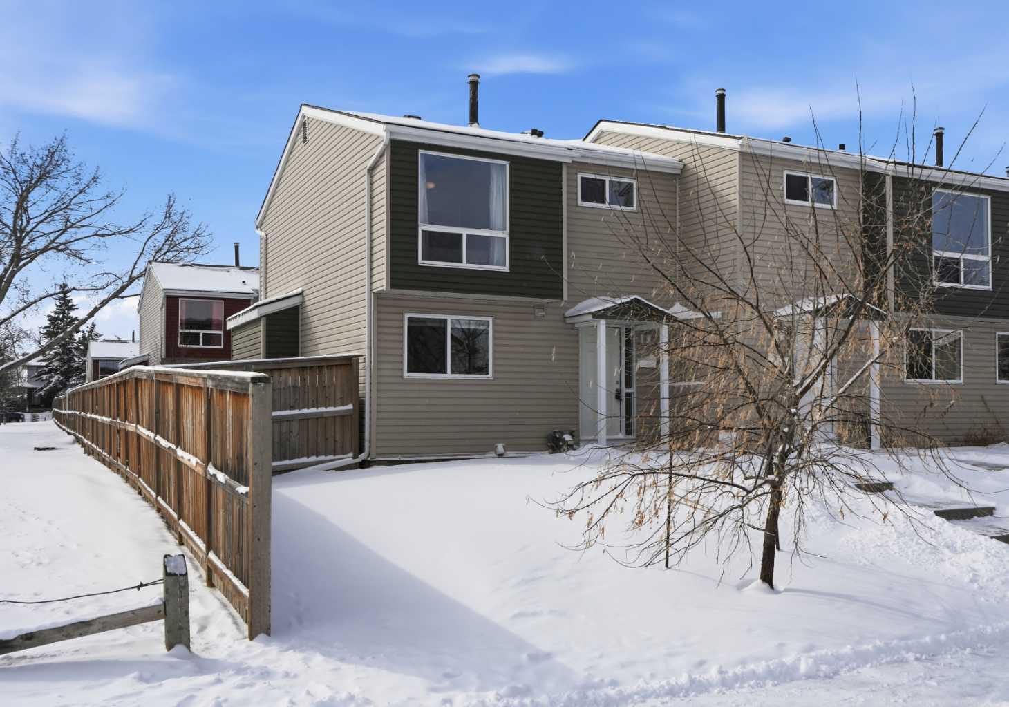 5425 Pensacola Crescent SE 43