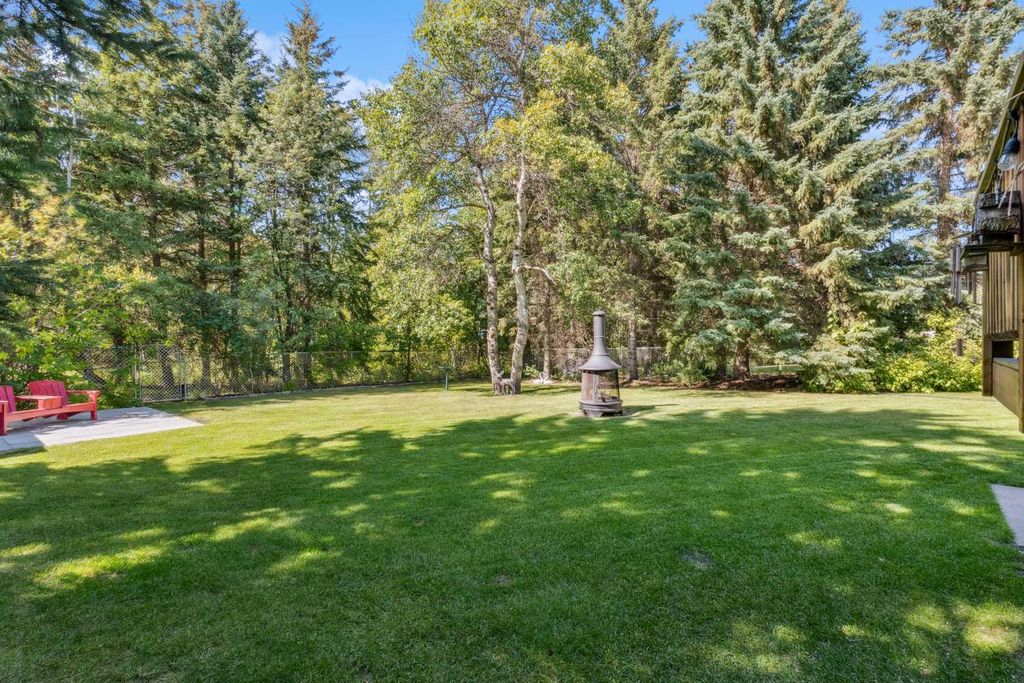 Photo of 5812 63 Avenue, Olds, AB T4H 1V3 (MLS # A2266894)