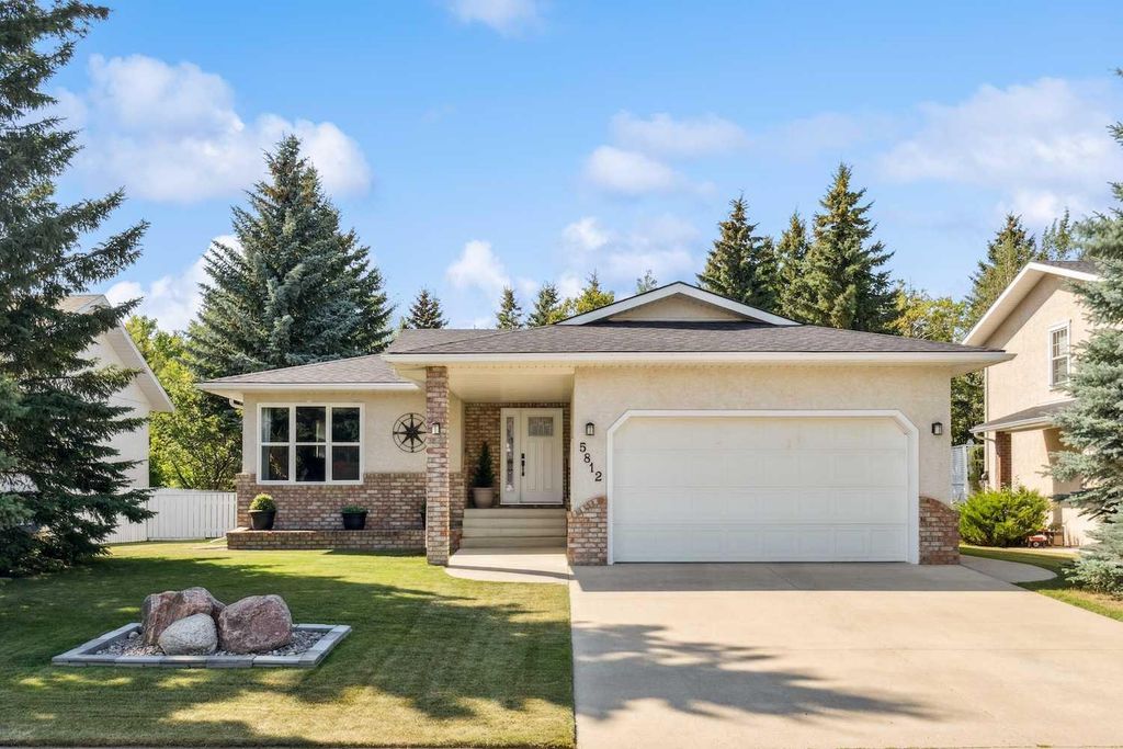 Photo of 5812 63 Avenue, Olds, AB T4H 1V3 (MLS # A2266894)