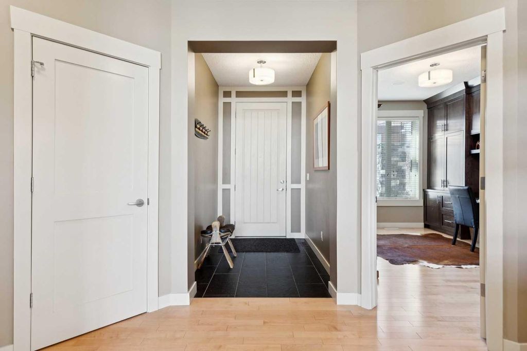 Photo of 44 Aspen Summit Drive SW, Calgary, AB T3H 0E8 (MLS # A2300529)