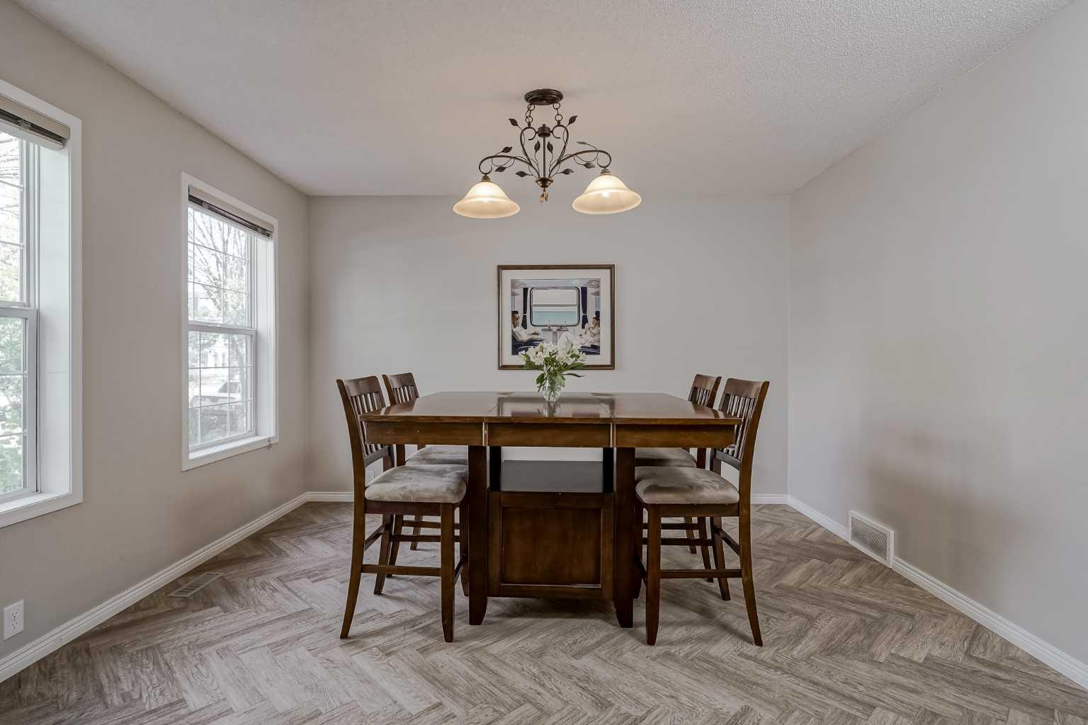 19 Inverness Boulevard SE