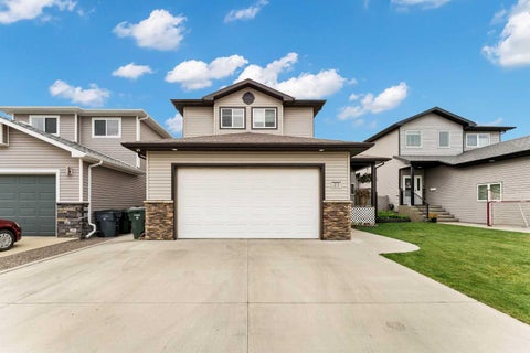 Photo of 23 Somerset Place SE, Medicine Hat, AB T1B 0G9 (MLS # A2350979)