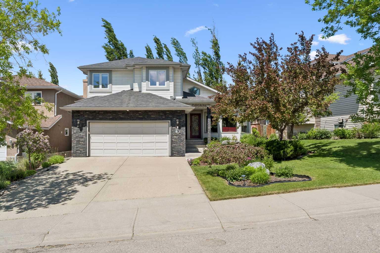 67 Hawkwood Drive NW
