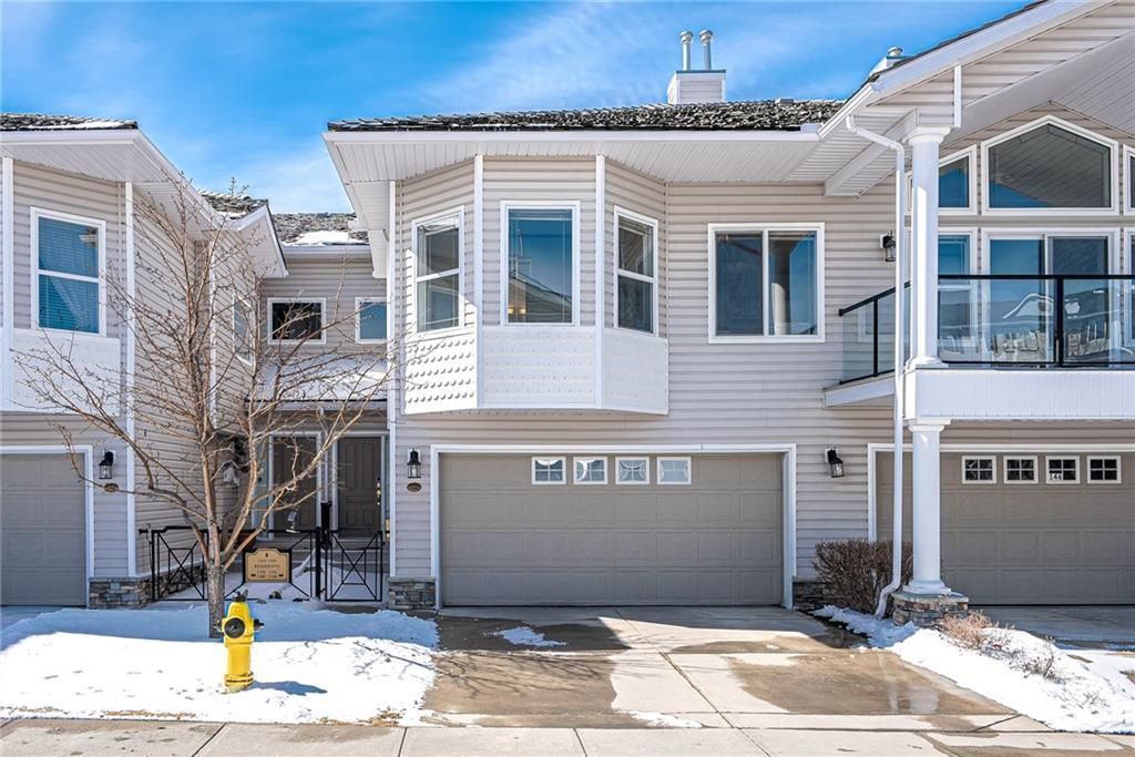 Photo of 144 ROCKY VISTA Terrace NW, Calgary, AB T3G 5G7 (MLS # A2292563)