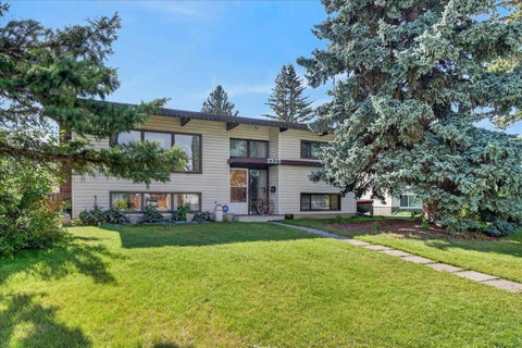 Photo of 3323 Boulton Road NW, Calgary, AB T2L 1M2 (MLS # A2345104)