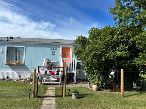 443 Homestead Trail SE High River AB T1V 1J9