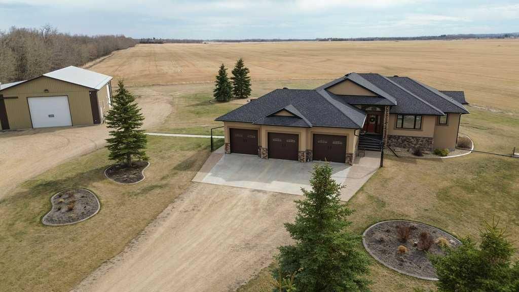 Photo of 28501 Highway 596, Rural Red Deer County, AB T4E 0E3 (MLS # A2307294)