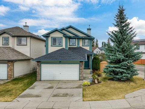 Photo of 104 Rocky Ridge Heath NW, Calgary, AB T3G 4Z8 (MLS # A2261861)