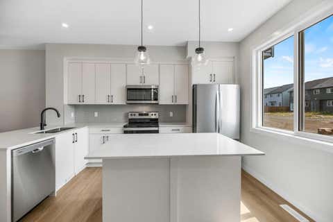 Photo of 17 Savanna Place NE, Calgary, AB T3J 5P9 (MLS # A2336152)