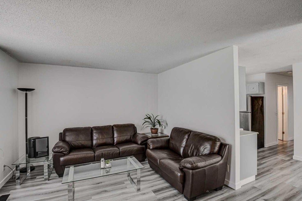 Photo of 184 Erin Croft Crescent SE, Calgary, AB T2B 2V1 (MLS # A2351432)