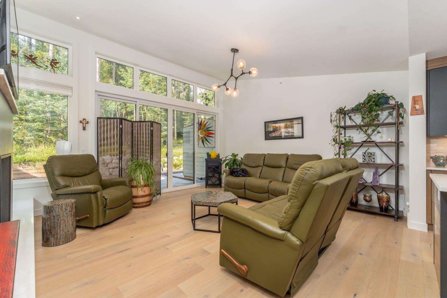 283C Three Sisters Drive