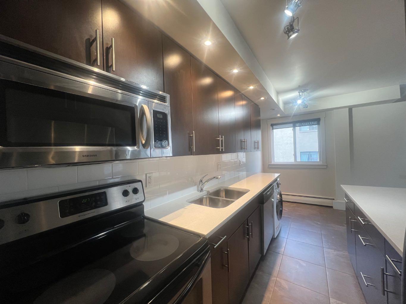 1230 Cameron Avenue SW 16