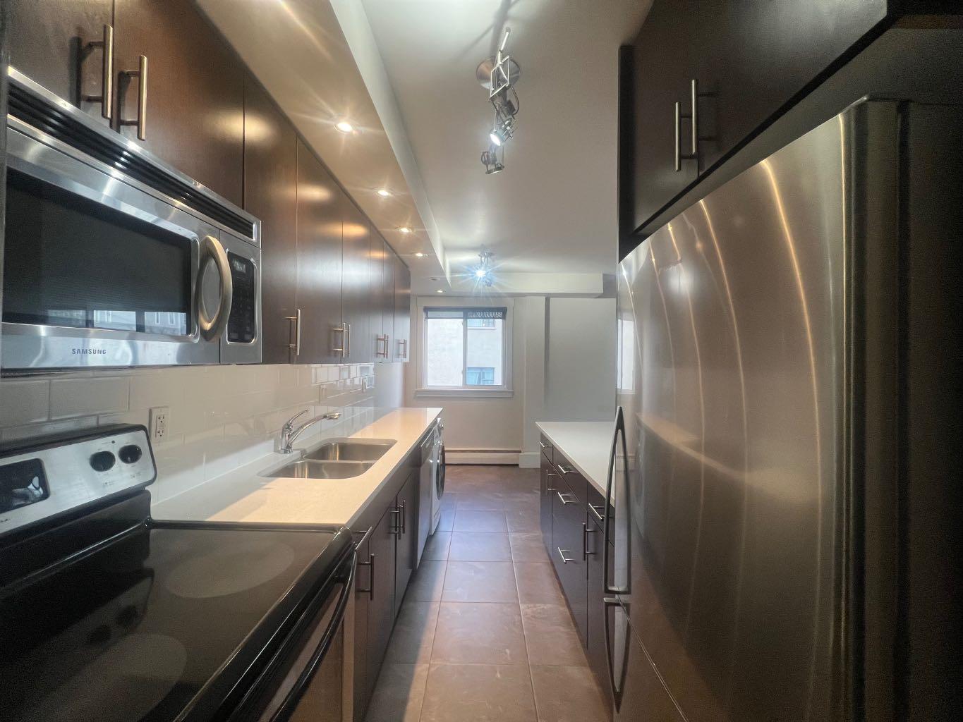 1230 Cameron Avenue SW 16