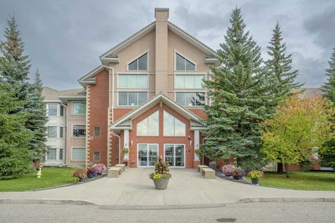Photo of 6868 Sierra Morena Boulevard SW #222, Calgary, AB T3H 3R6 (MLS # A2348792)