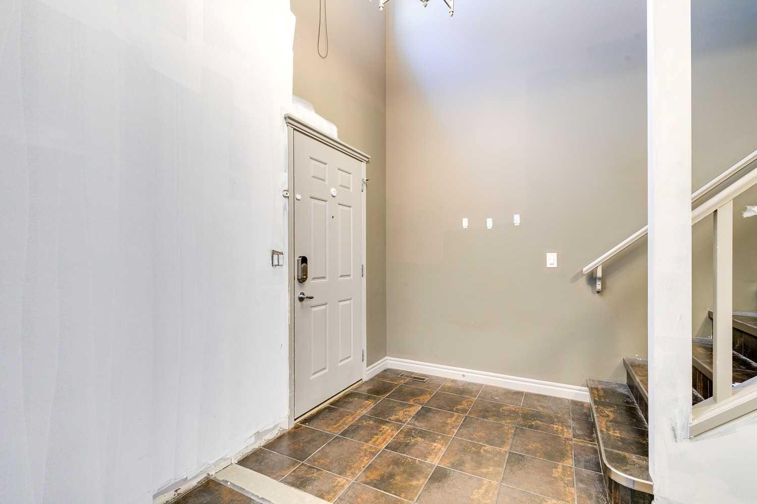 79 Prestwick Street SE