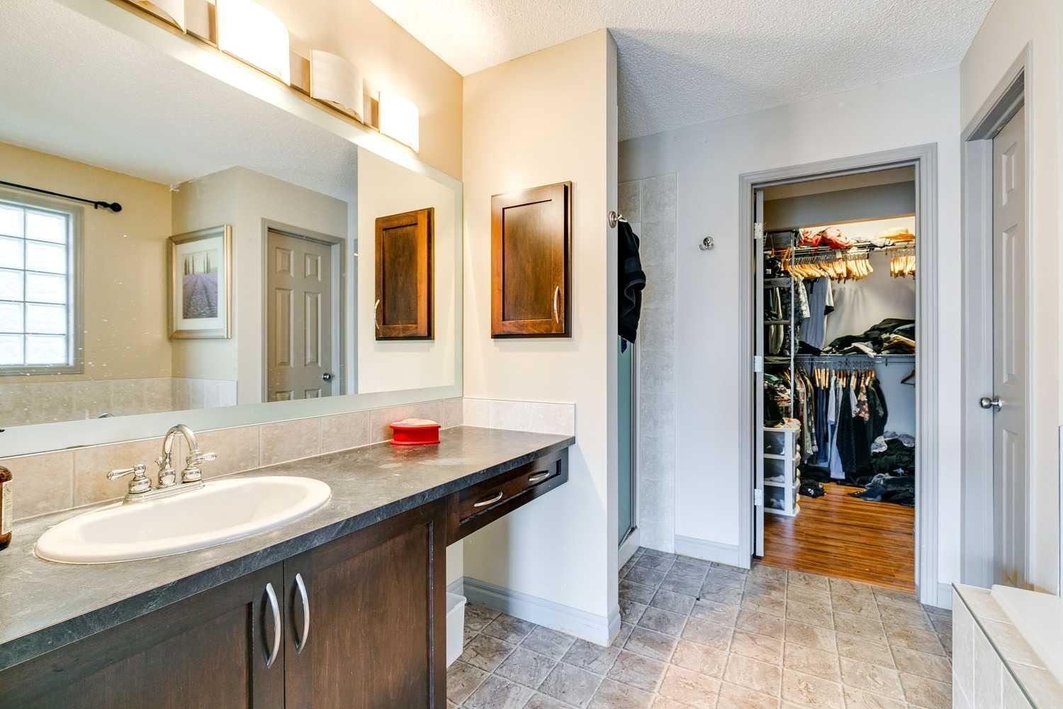 79 Prestwick Street SE