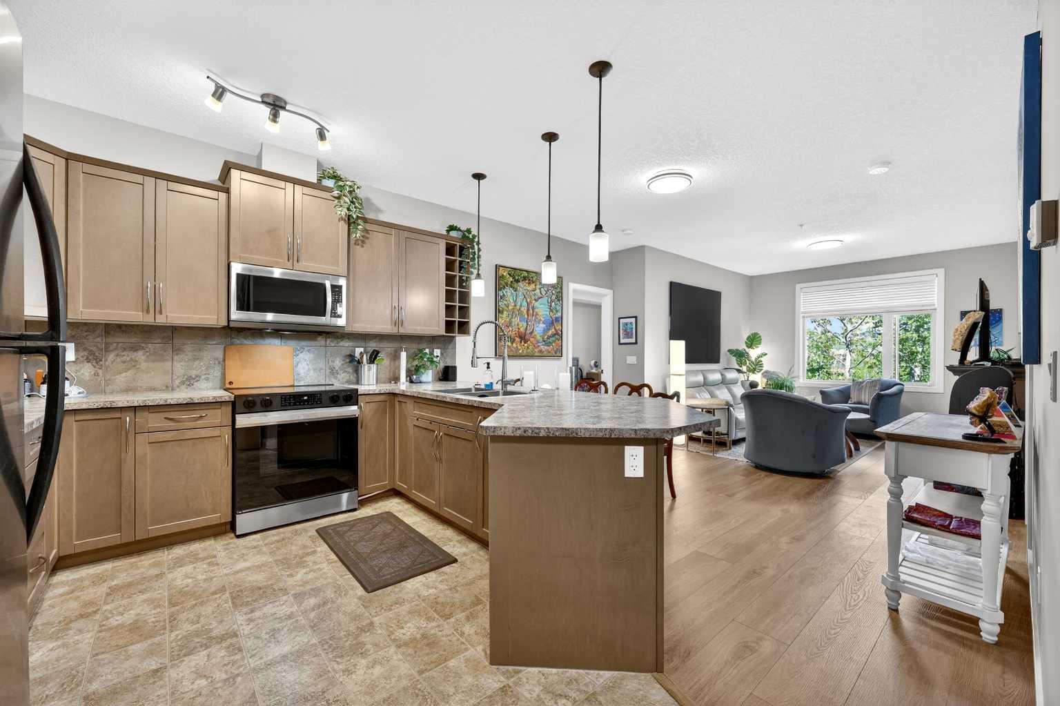 35 Aspenmont Heights SW 216