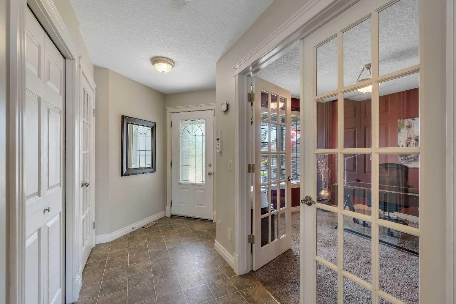 84 Willowbrook Crescent NW
