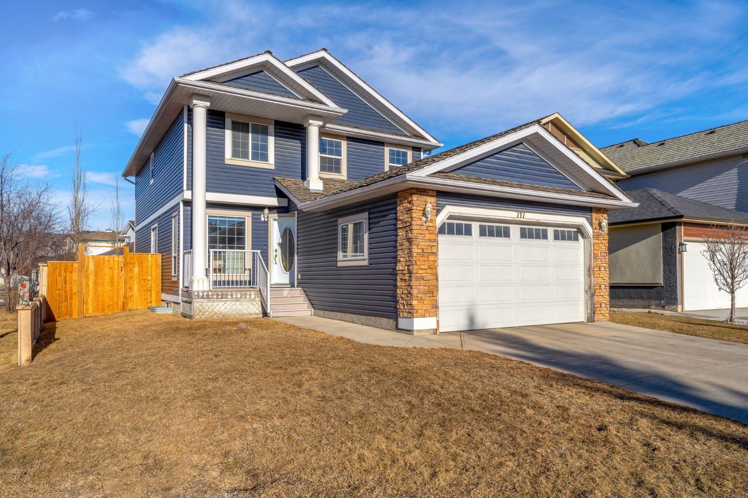 717 Coral Springs Boulevard NE