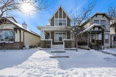 Photo of 1833 New Brighton Drive SW, Calgary, AB T2Z 4N8 (MLS # A2294121)